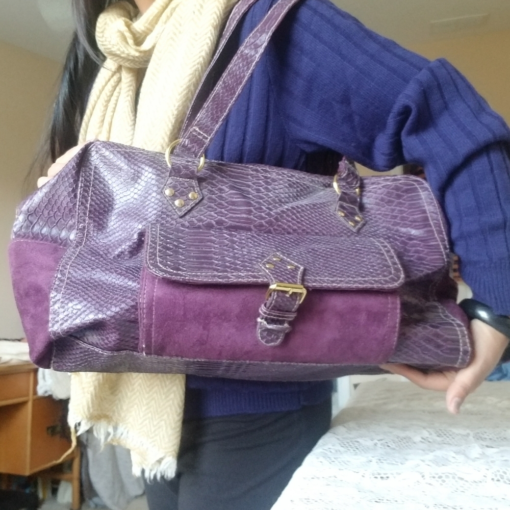 🖤Plum Travel Bag